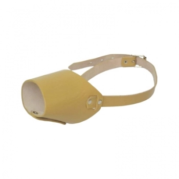 FOCINHEIRA EM COURO TAMANHO G N 2